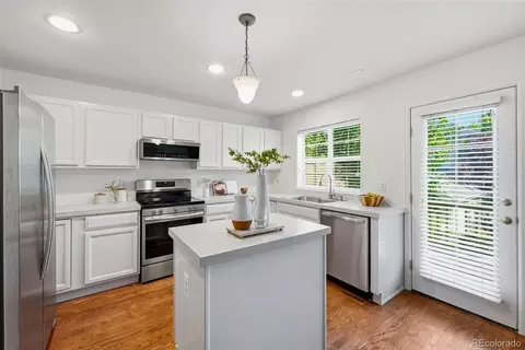 Kitchen - 7870 E 29th Ave, Denver, CO 80238 photo 4 of 5
