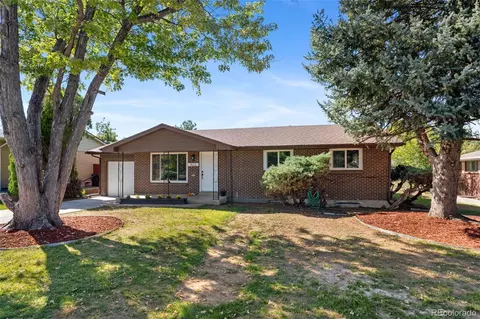 423 Tucson St, Aurora, CO 80011
