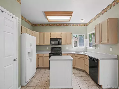 20636 E Oxford Pl, Aurora, CO 80013