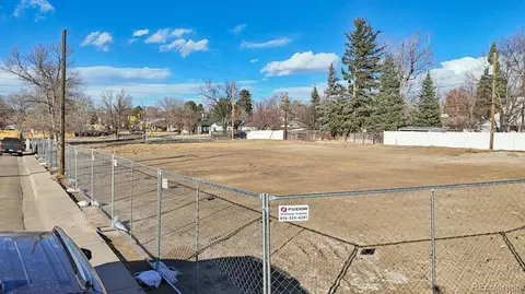 790 Grape St, Denver, CO 80220 photo 2