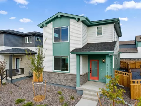 21144 E 63rd Dr, Aurora, CO 80019 photo 3
