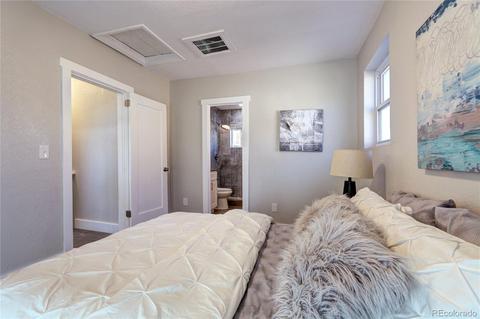 2917 Grape St, Denver, CO 80207 photo 22