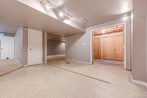 9002 E Amherst Dr #E, Denver, CO 80231 photo 28
