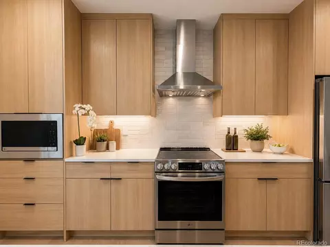 Kitchen - 1259 N Stuart St #2, Denver, CO 80204 photo 3 of 4