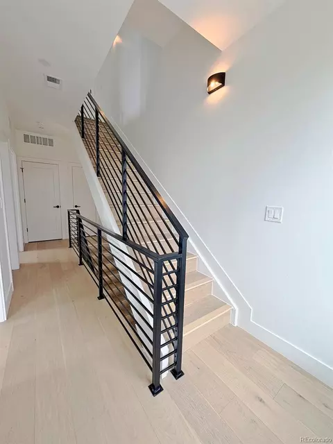 Entry Way - 1259 N Stuart St #2, Denver, CO 80204 photo 1 of 1
