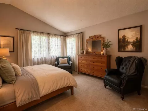 Bedroom - 2191 E Phillips Ln, Centennial, CO 80122 photo 2 of 5