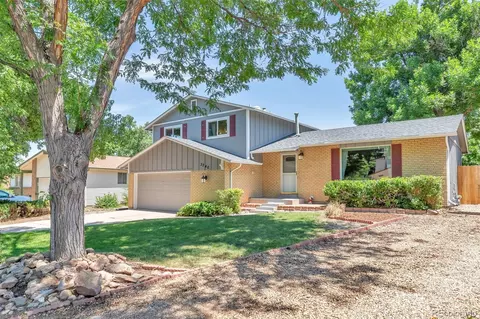 3240 S Nucla St, Aurora, CO 80013