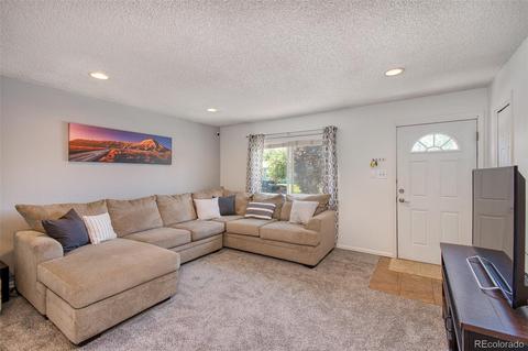 741 Dakin St, Denver, CO 80221 photo 4