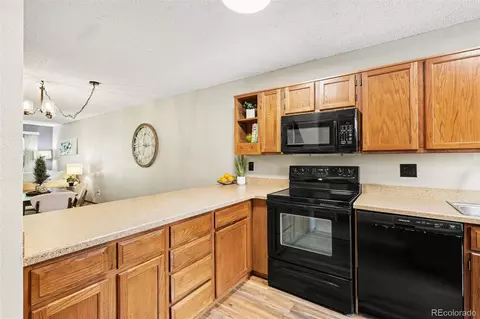 Kitchen - 451 Wright St #13, Lakewood, CO 80228 photo 2 of 3