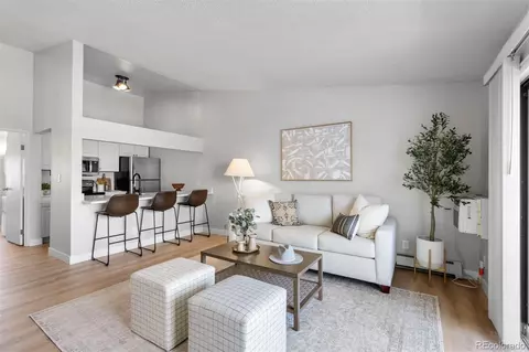 532 Oakwood Dr #E206, Castle Rock, CO 80104