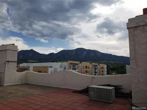 805 29th St #562, Boulder, CO 80303