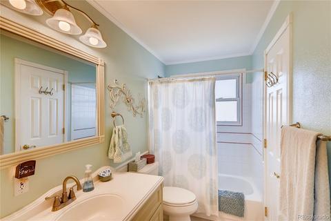 11384 Forest Dr, Thornton, CO 80233 photo 9