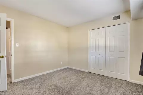 140 E Highline Cir #101, Centennial, CO 80122 photo 16