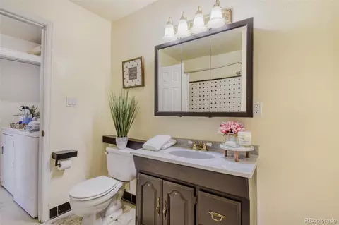 140 E Highline Cir #101, Centennial, CO 80122 photo 20