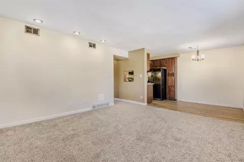 140 E Highline Cir #101, Centennial, CO 80122 photo 12