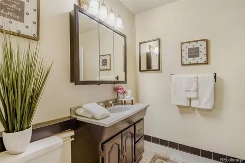 140 E Highline Cir #101, Centennial, CO 80122 photo 22