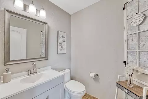 Bath - 2371 Broadleaf Loop, Castle Rock, CO 80109 photo 1 of 5