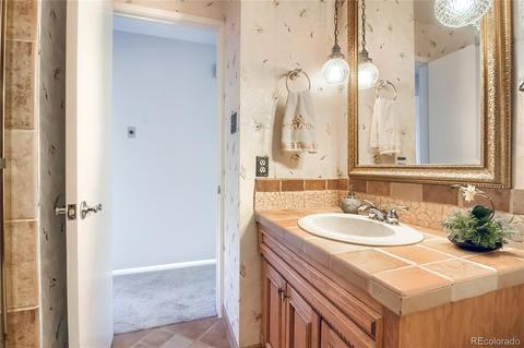 1853 S Beech St, Lakewood, CO 80228 photo 28