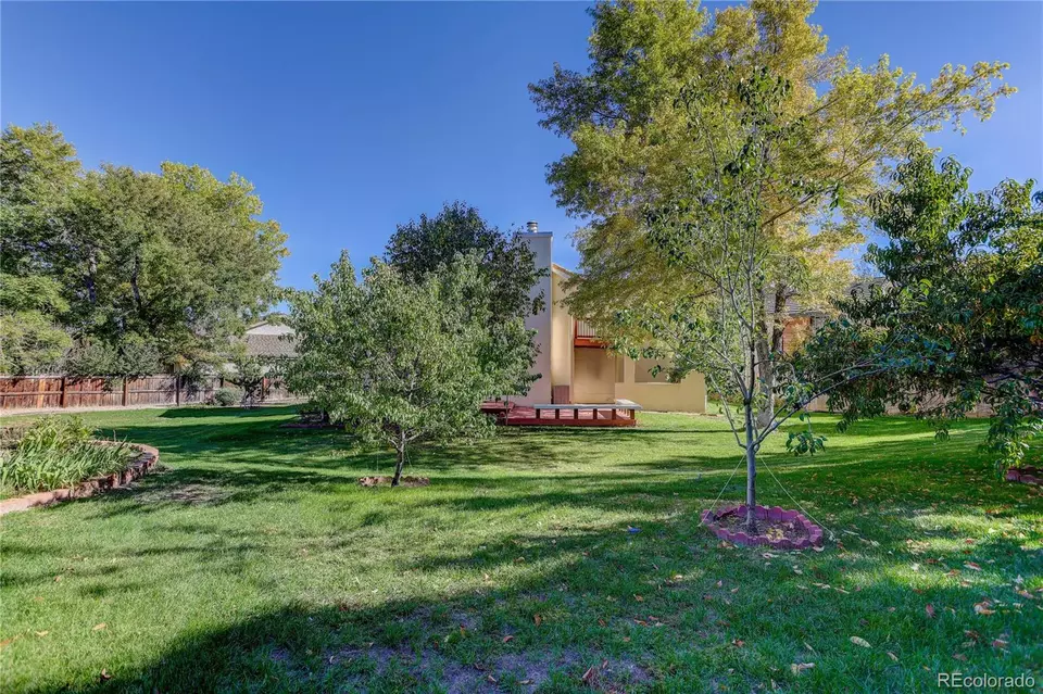 Exterior - 7971 Arrowhead Ct, Lone Tree, CO 80124 photo 5 of 9