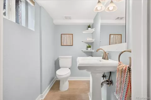 Bath - 1920 Ivanhoe St, Denver, CO 80220 photo 3 of 3