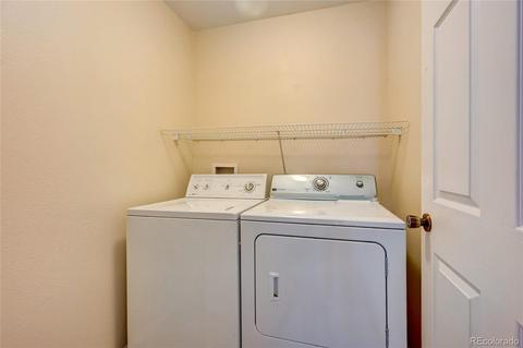 19058 E Ithaca Dr, Aurora, CO 80013 photo 31
