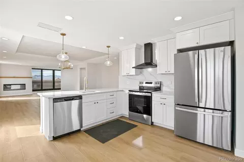 Kitchen - 2000 E 12th Ave #15D, Denver, CO 80206 photo 4 of 5