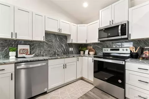 Kitchen - 875 E 78th Ave #71, Denver, CO 80229 photo 2 of 6