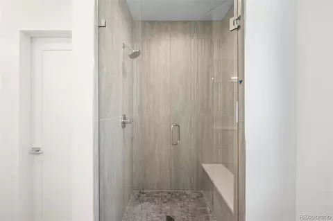 Bath - 5894 E 14th Ave, Denver, CO 80220 photo 3 of 5