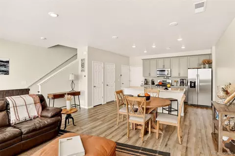 22241 E 7th Pl, Aurora, CO 80018 photo 6