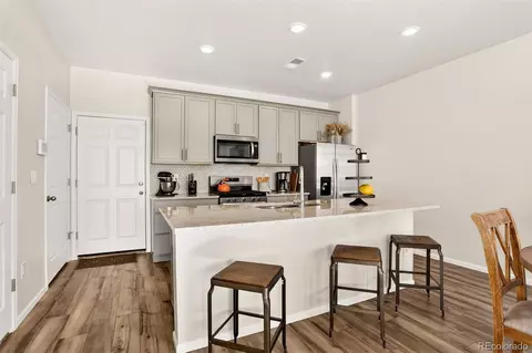 22241 E 7th Pl, Aurora, CO 80018 photo 9