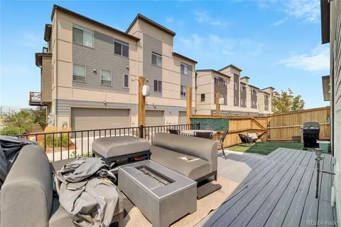 Exterior - 9811 E 56th Pl, Denver, CO 80238 photo 5 of 9