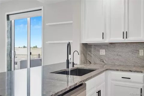 Kitchen - 9811 E 56th Pl, Denver, CO 80238 photo 2 of 5