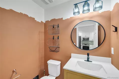 Bath - 9811 E 56th Pl, Denver, CO 80238 photo 3 of 3