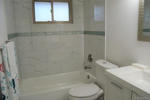 451 Iola St, Aurora, CO 80010 photo 15