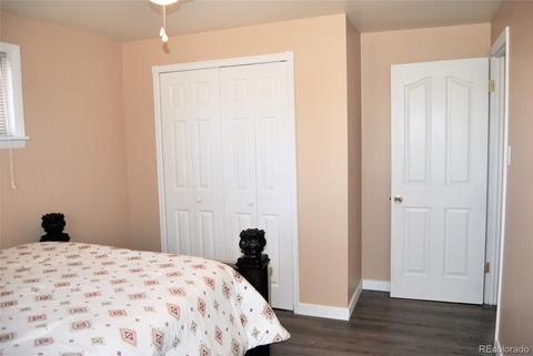 451 Iola St, Aurora, CO 80010 photo 12