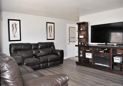 451 Iola St, Aurora, CO 80010 photo 16
