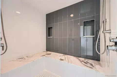 Bath - 5841 Powell Rd, Parker, CO 80134 photo 6 of 10