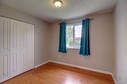 7067 Wright Ct, Arvada, CO 80004 photo 4