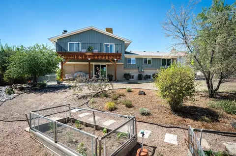 Exterior - 2220 S Beech Ct, Denver, CO 80228 photo 5 of 10