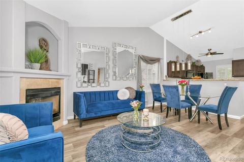 4804 Cornish Ct, Denver, CO 80239 photo 4