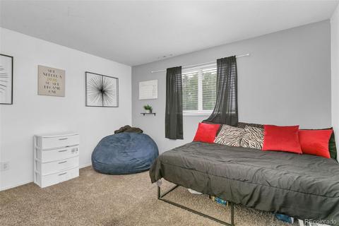 4804 Cornish Ct, Denver, CO 80239 photo 17
