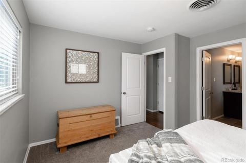 4401 E Utah Pl, Denver, CO 80222 photo 20