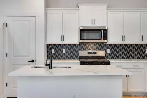 22534 E 6th Pl, Aurora, CO 80018 photo 21