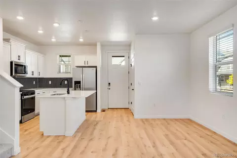22534 E 6th Pl, Aurora, CO 80018 photo 13
