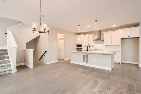 9964 E 63rd Pl, Denver, CO 80238 photo 6