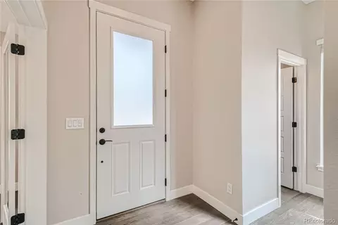 9964 E 63rd Pl, Denver, CO 80238 photo 2