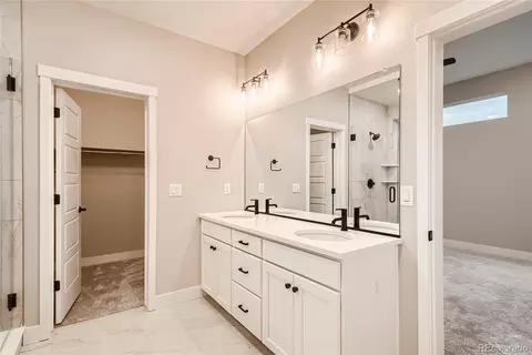 9964 E 63rd Pl, Denver, CO 80238 photo 13