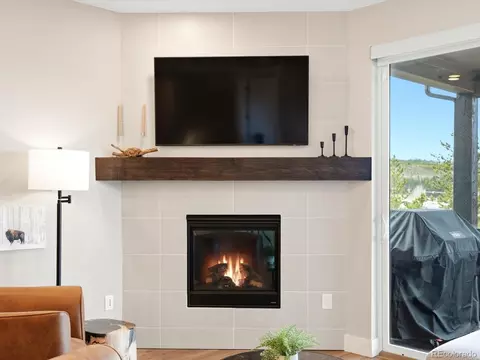 Living - 95 River Run Cir, Fraser, CO 80442 photo 3 of 6
