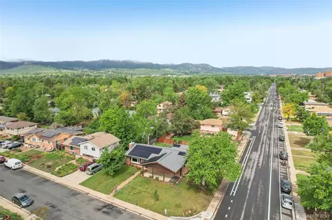View/Area - 4293 Graham Ct, Boulder, CO 80305 photo 3 of 4