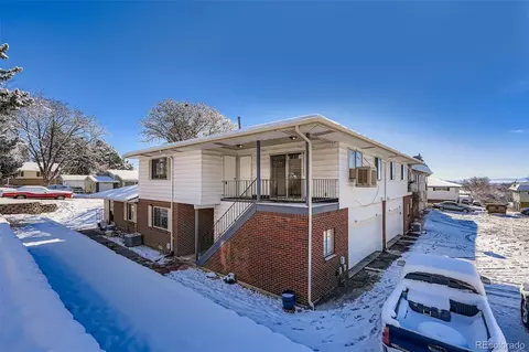 9859 Croke Dr, Denver, CO 80260